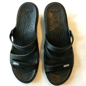 Womens Crocs Black. Size W9. NWOT